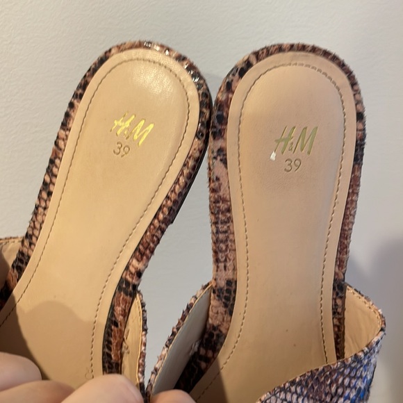 H&M snakeskin mules - Picture 5 of 5
